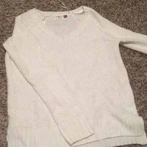 V neck sweater